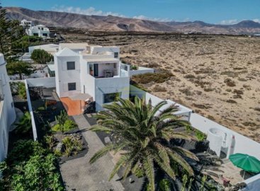 Villa de 2 chambres à vendre à Lanzarote