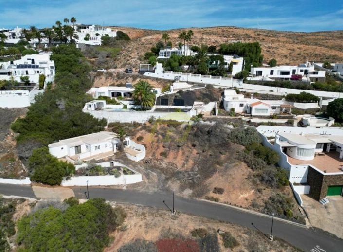 Image No.2-2 Bed Bungalow for sale