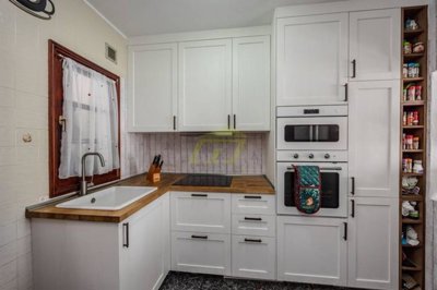 Bright 2 Bed Duplex with Terrace in Prime Playa Honda