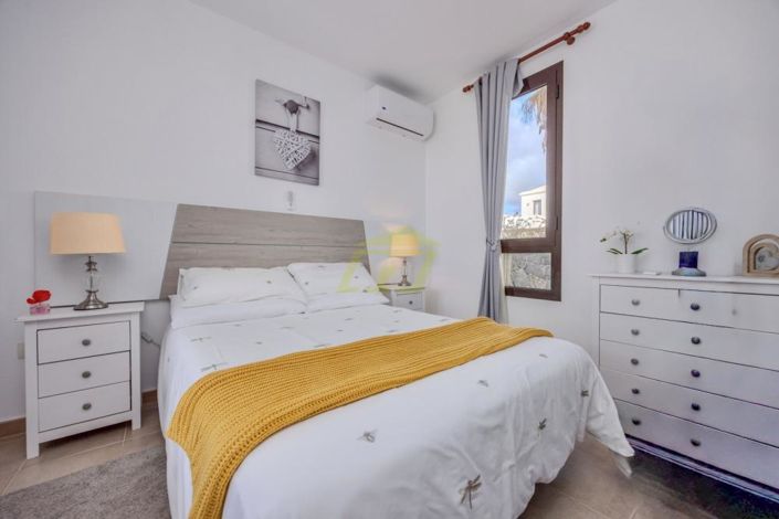 Image No.8-3 Bed Villa for sale