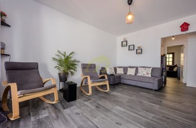 Fully renovated 3 bedroom family home in central Costa Teguise