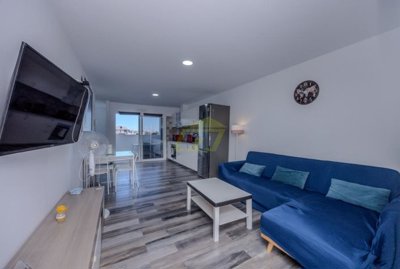 2 bedroom, 2 bathroom apartment for sale in Playa Blanca