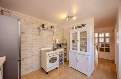 Large 2 bedroom 2 bathroom apartment on Playa Bastian in Costa Teguise