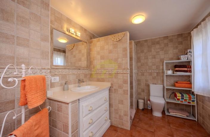 Image No.9-2 Bed Apartment for sale