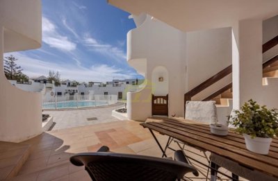 Beautifull 1 bedroom Apartment with communal pool
