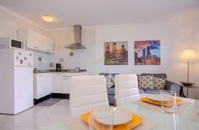 Beautifull 1 bedroom Apartment with communal pool