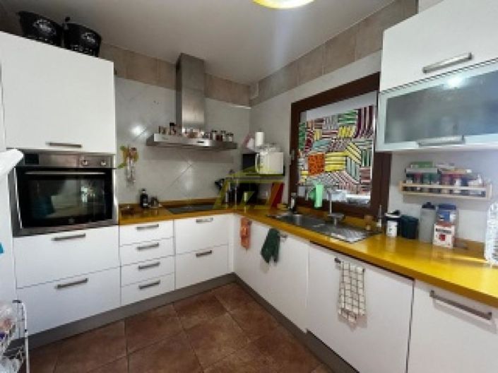 Image No.5-3 Bed Villa for sale