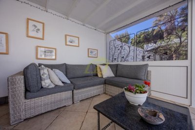 Spacious Family Villa with Independent Apartment in Tías