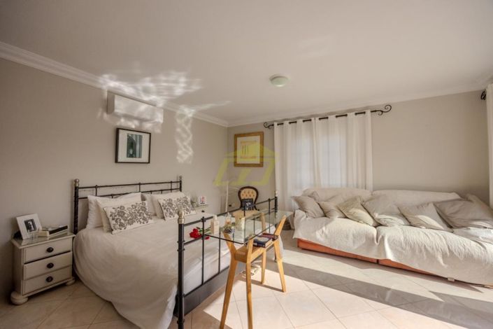 Image No.16-5 Bed Villa for sale