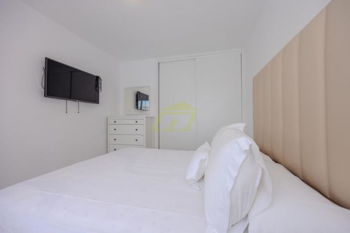 Image No.15-2 Bed Apartment for sale