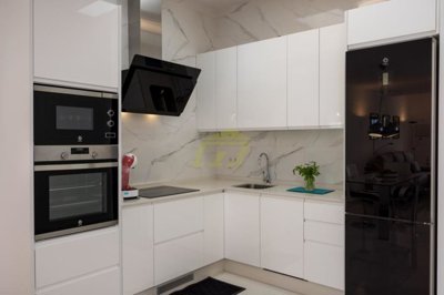 Modern 2 bedroom bungalow with communal pool close to the beach in Playa Honda