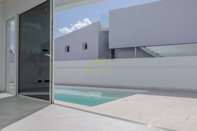 Fantastic newly built villa in Charco del Palo