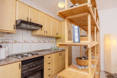 Corner Apartment on a calm community with garden views