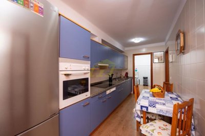 Immaculately maintained semi detached home with sea views in Playa Honda