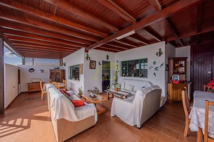Image No.3-4 Bed Villa for sale