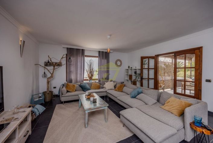 Image No.6-5 Bed Villa for sale