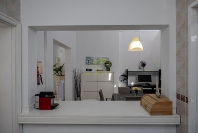 Spacious 3 bedroom semi detached home walking distance to amenities