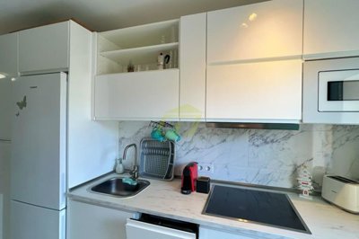 Sea view studio apartment with communal pool