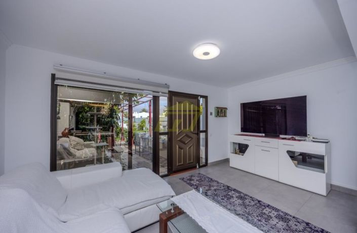 Image No.4-4 Bed Villa for sale