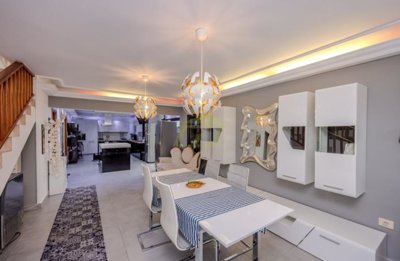 Beautiful duplex with annex apartment in Costa Teguise