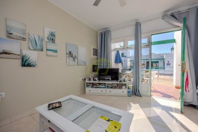 Turnkey ground floor apartment in top location