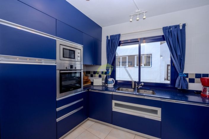 Image No.18-4 Bed Apartment for sale