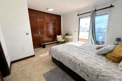 Spacious 2 Bedroom Duplex in Playa Honda