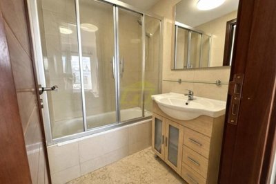 Spacious 2 Bedroom Duplex in Playa Honda