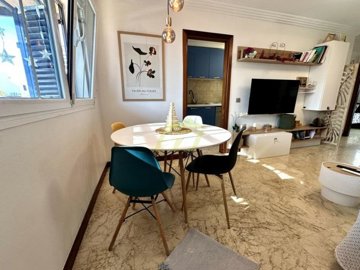 Spacious 2 Bedroom Duplex in Playa Honda