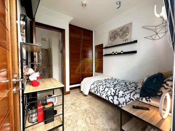 Spacious 2 Bedroom Duplex in Playa Honda