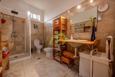 Typical Canarian terraced house, located in the charming village of Máguez