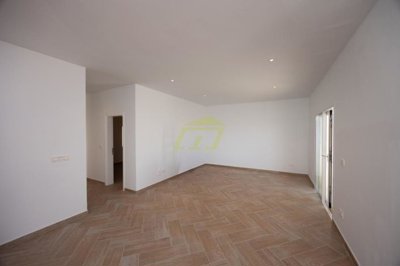 Breathtaking, majestic property in exceptional condition in Guime