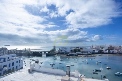 Fantastic Penthouse with amzing views in Arrecife