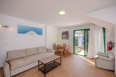 Ground Floor Apartment with comunual pool in Matagorda