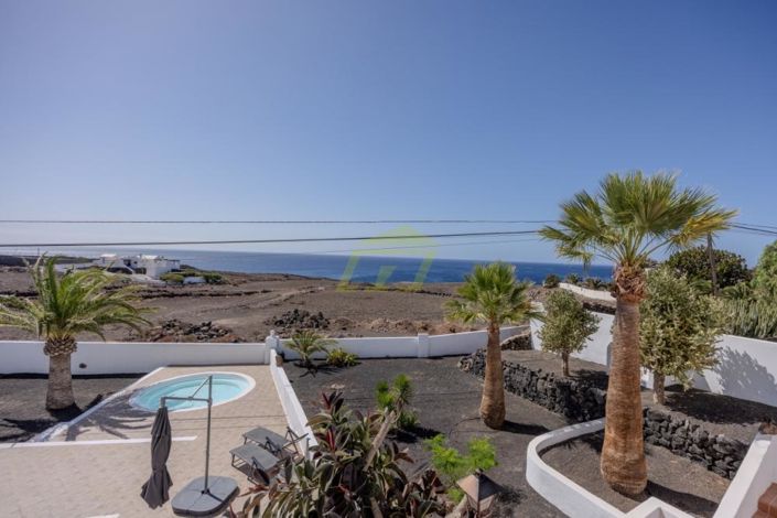 Image No.17-4 Bed Villa for sale