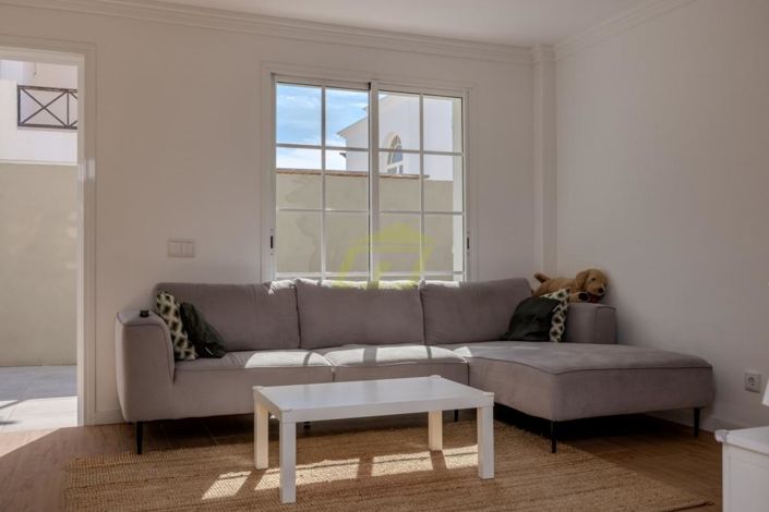 Image No.5-4 Bed Villa for sale