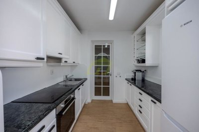 Beautifully presented detached house in private gated community in Puerto del Carmen