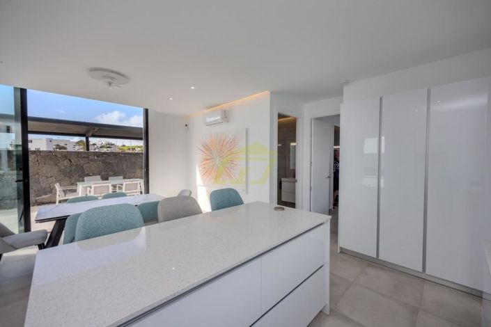 Image No.11-4 Bed Villa for sale