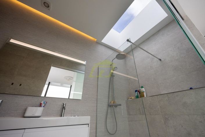 Image No.29-4 Bed Villa for sale