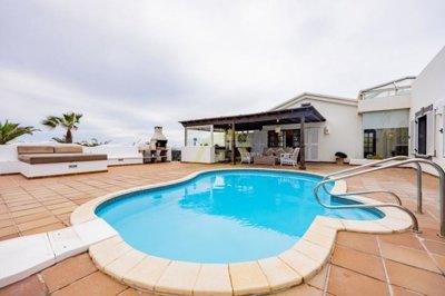 Exclusive property close to all amenities