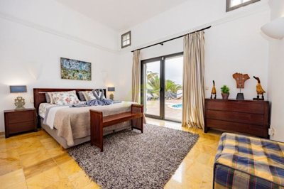 Exclusive property close to all amenities