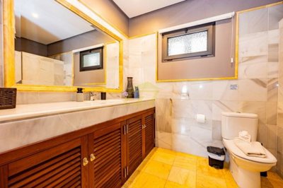 Exclusive property close to all amenities