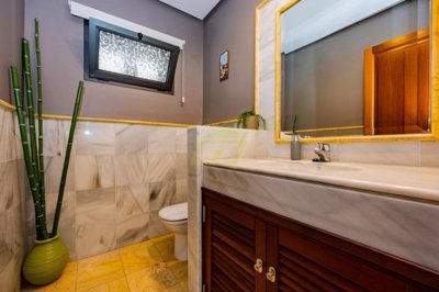 Exclusive property close to all amenities