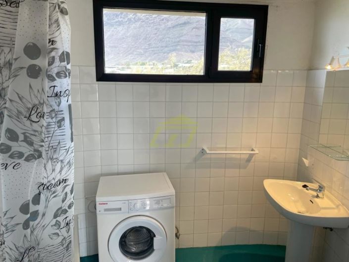 Image No.12-3 Bed Bungalow for sale