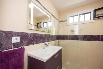 Immaculate 3 bedroom bungalow in prime Playa Blanca location