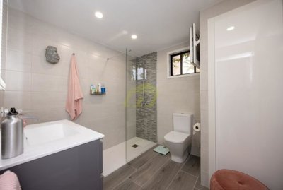 Immaculate 3 bedroom bungalow in prime Playa Blanca location