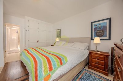 Stunning detached villa with private pool and magnificent sea views