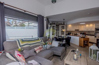 Stunning detached villa with private pool and magnificent sea views