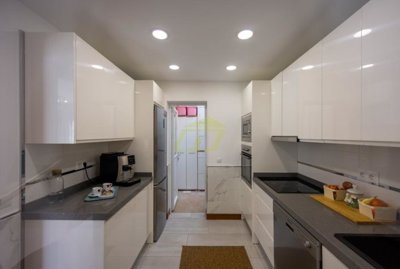 Immaculate property within easy walking distance of Marina Rubicón and Playa Dorada