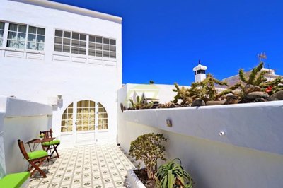 A unique property in an unbeatable location with private garden in Puerto del Carmen